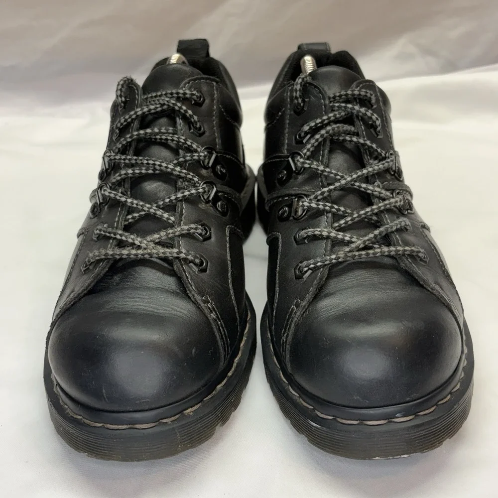 Dr. Martens excellent preowned